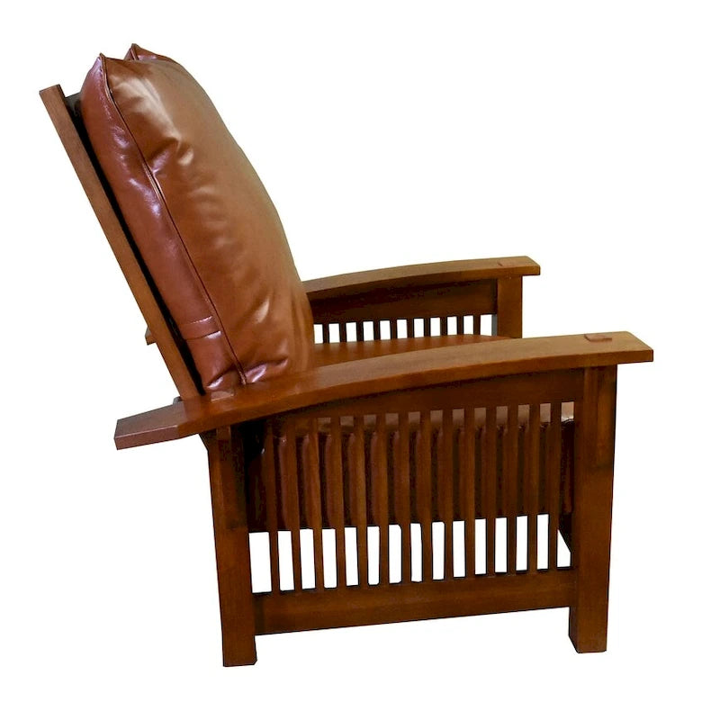 Poltrona Morris artigianale con cuscini in pelle e struttura in rovere